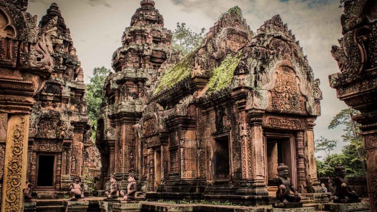 女王宮 Banteay Srei