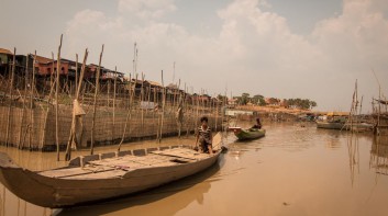空邦克亮 Kompong Khleang