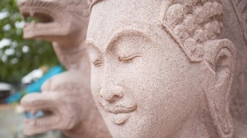 柬埔寨石雕村