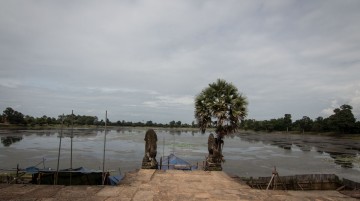 皇家浴池 Srah Srang